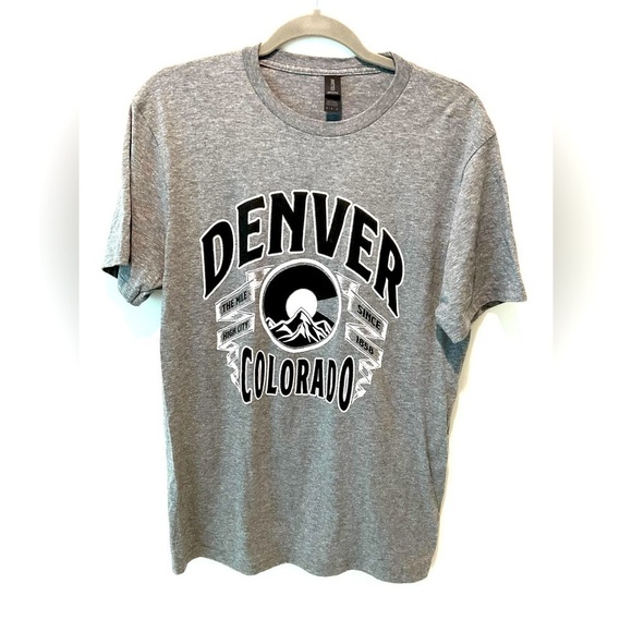 Gildan Other - Denver Colorado The Mile High City T-Shirt Men's Medium Gray Short Sleeve